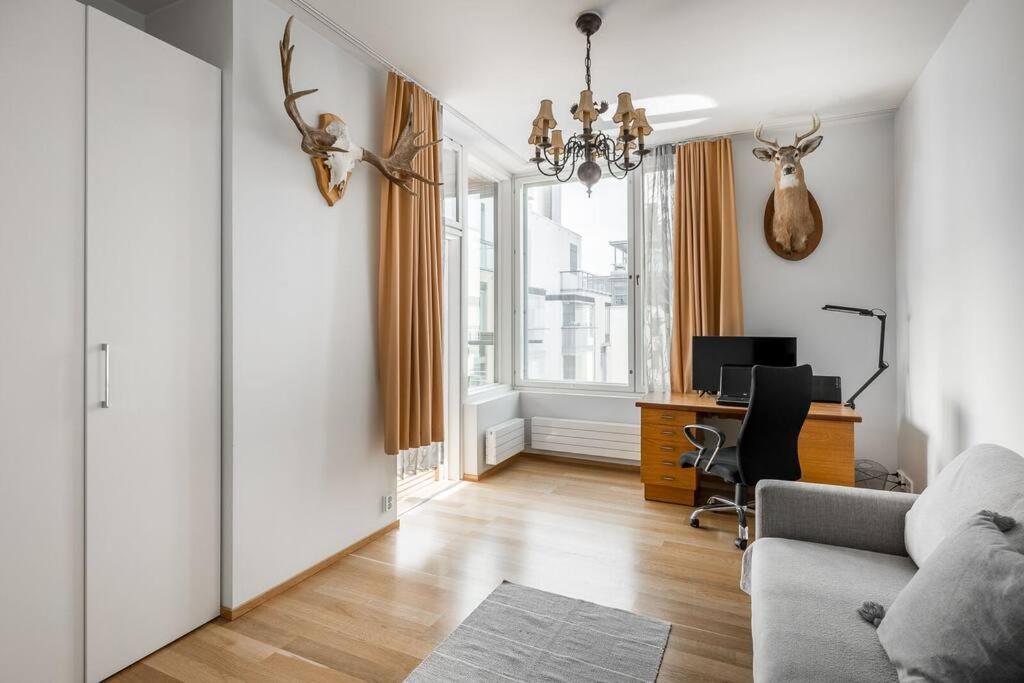 Spacious Home With Four Terrace, Sauna, Sea View Helsinki Bagian luar foto