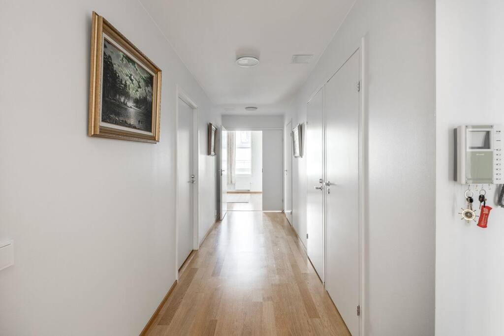 Spacious Home With Four Terrace, Sauna, Sea View Helsinki Bagian luar foto